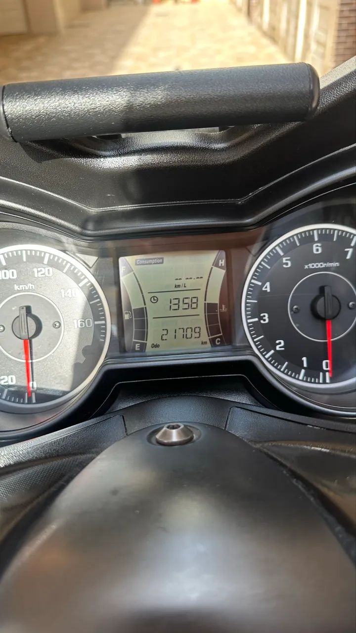 XMAX 250 2021 - Foto 5