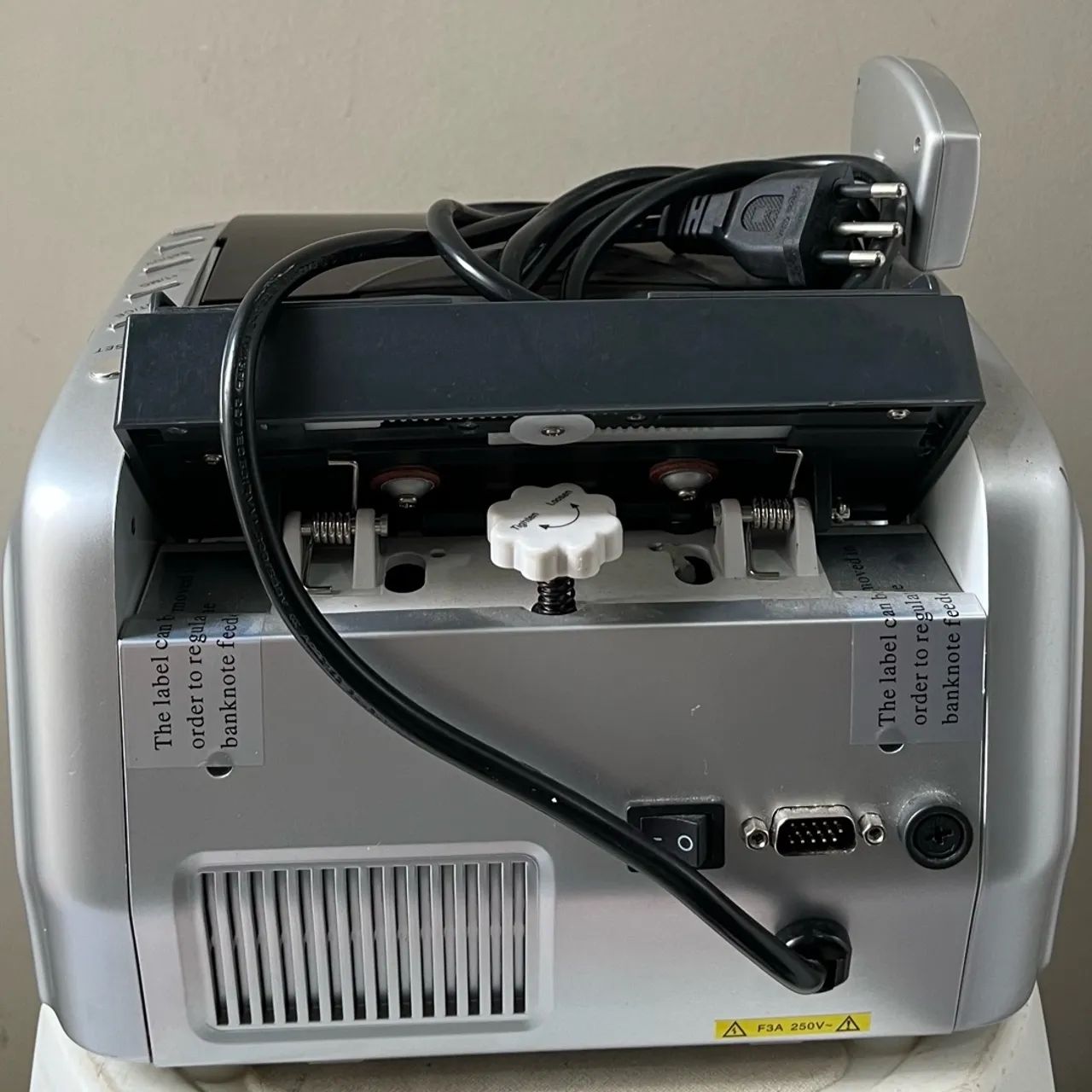 Contadora de Cédulas FRT HT-08 Plus - Excelente estado! - Foto 4