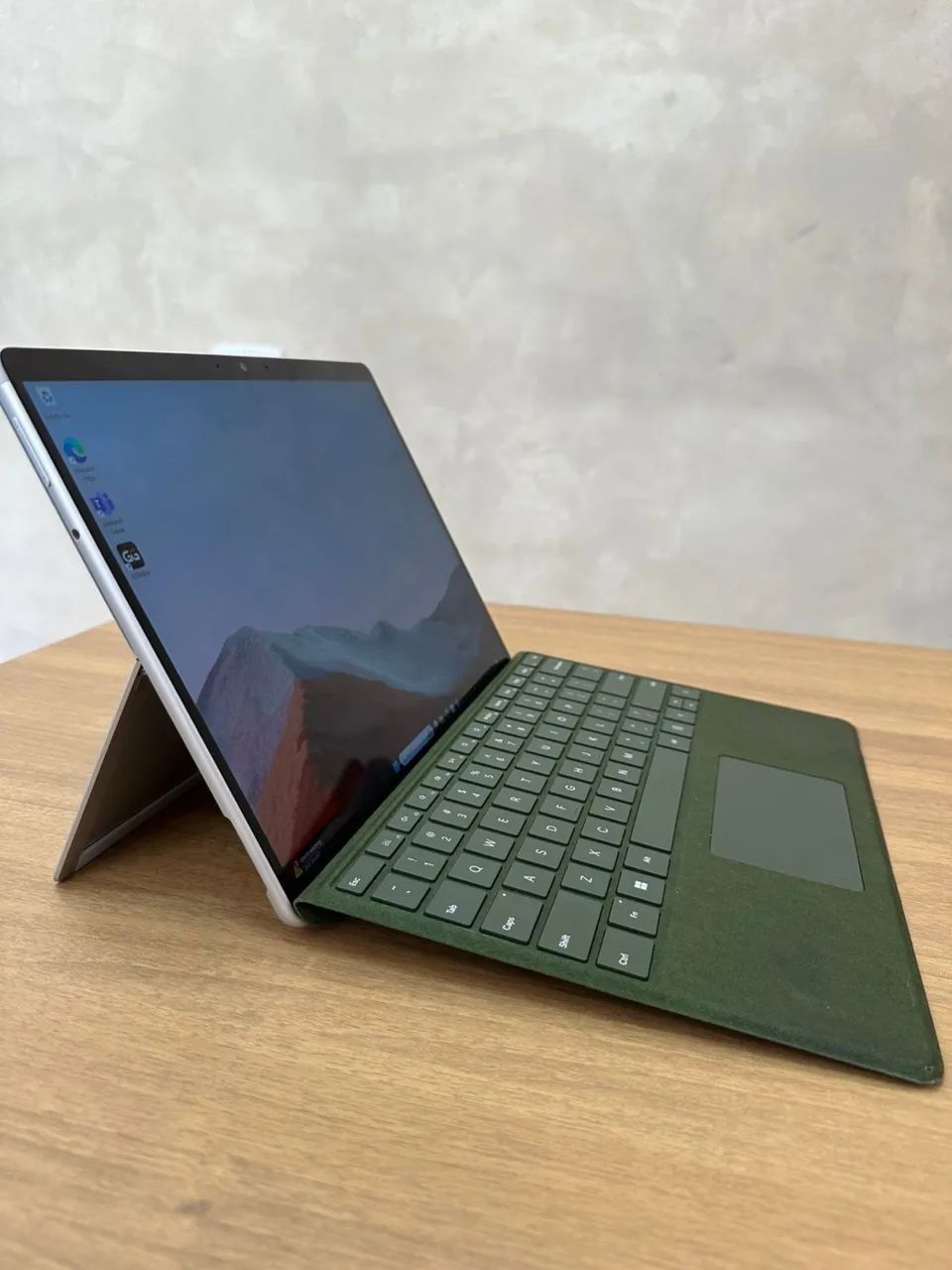 Microsoft Surface Pro 8 16GB 256SSD TROCO - Foto 3