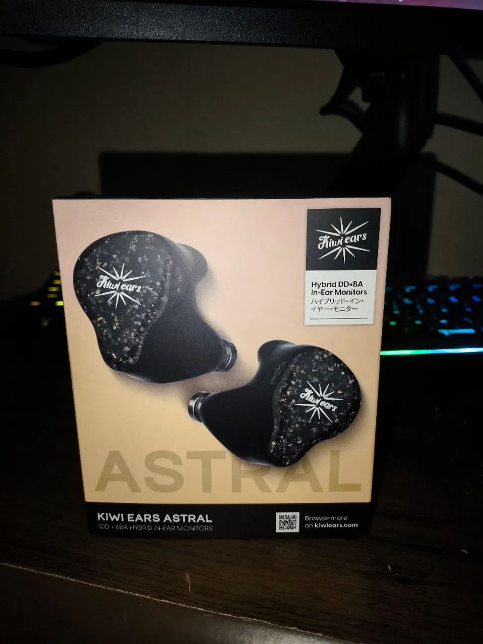 Kiwi ears astral