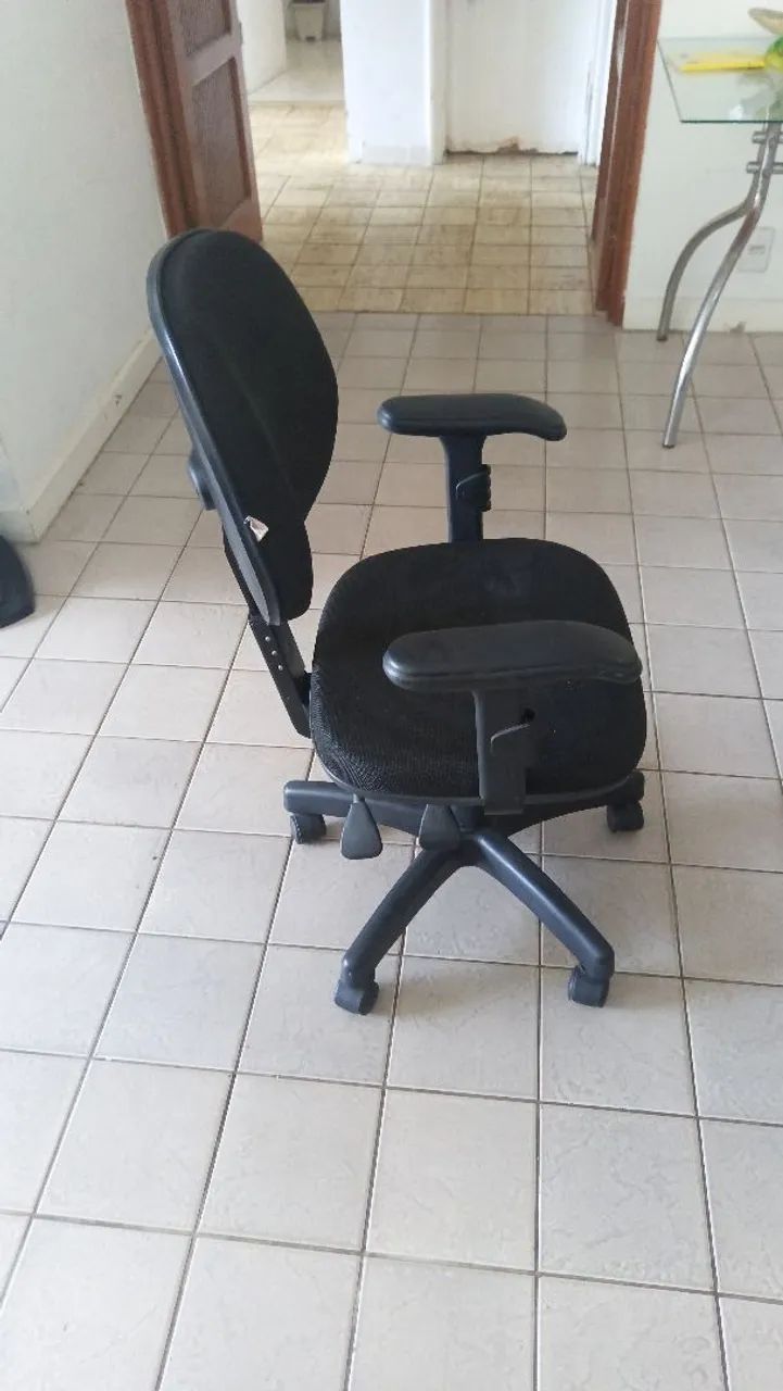 Cadeira Direitor - Foto 2
