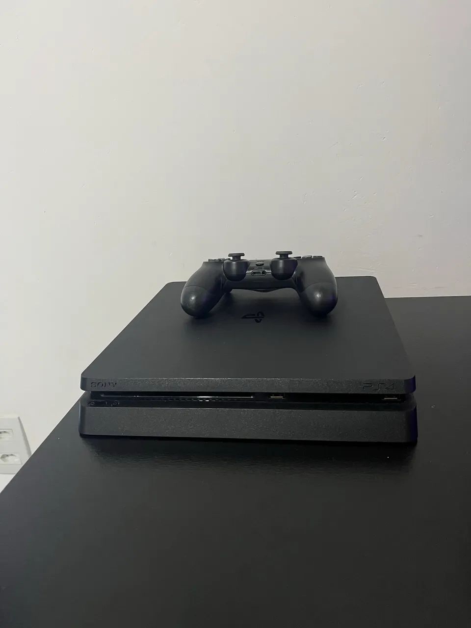 Play 4 1TB