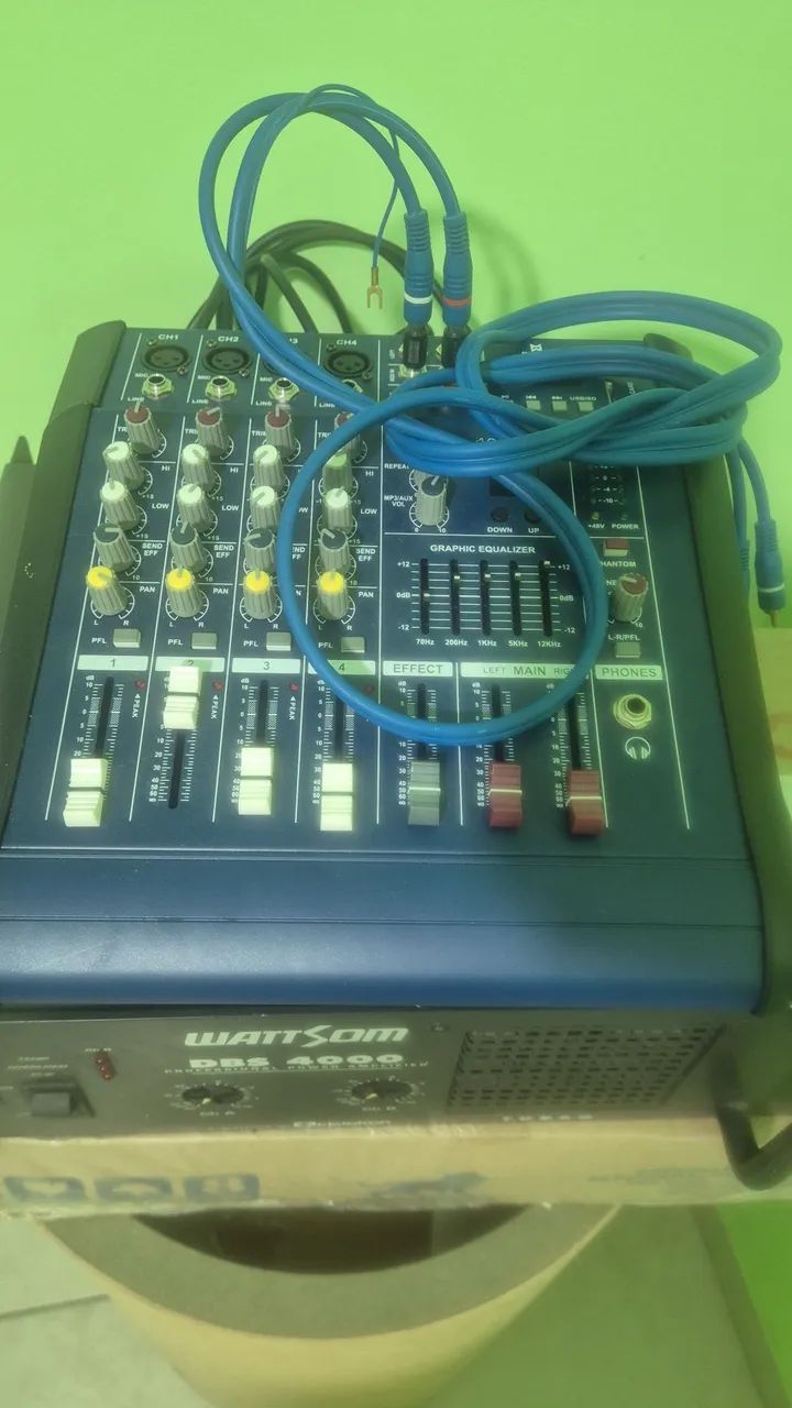 Vendo ou troco mesa de som amplificada  - Foto 3