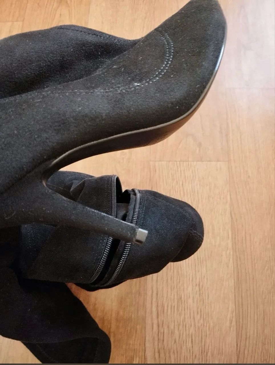Bota n37 over knee preta Arezzo - Foto 5
