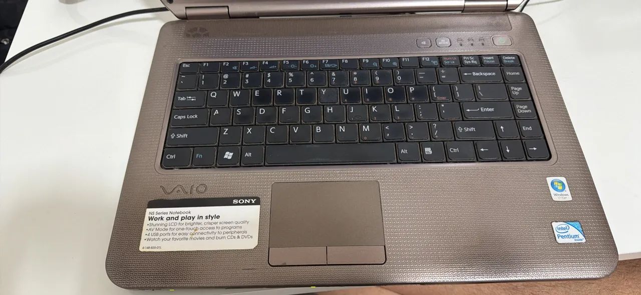Notebook Sony VAIO - Windows 7 Ultimate - 3GB RAM - (Para Uso Fixo