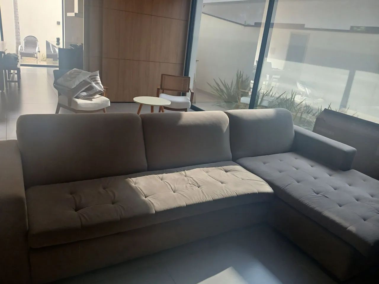 Sofá com chaise 3,20m - Foto 2