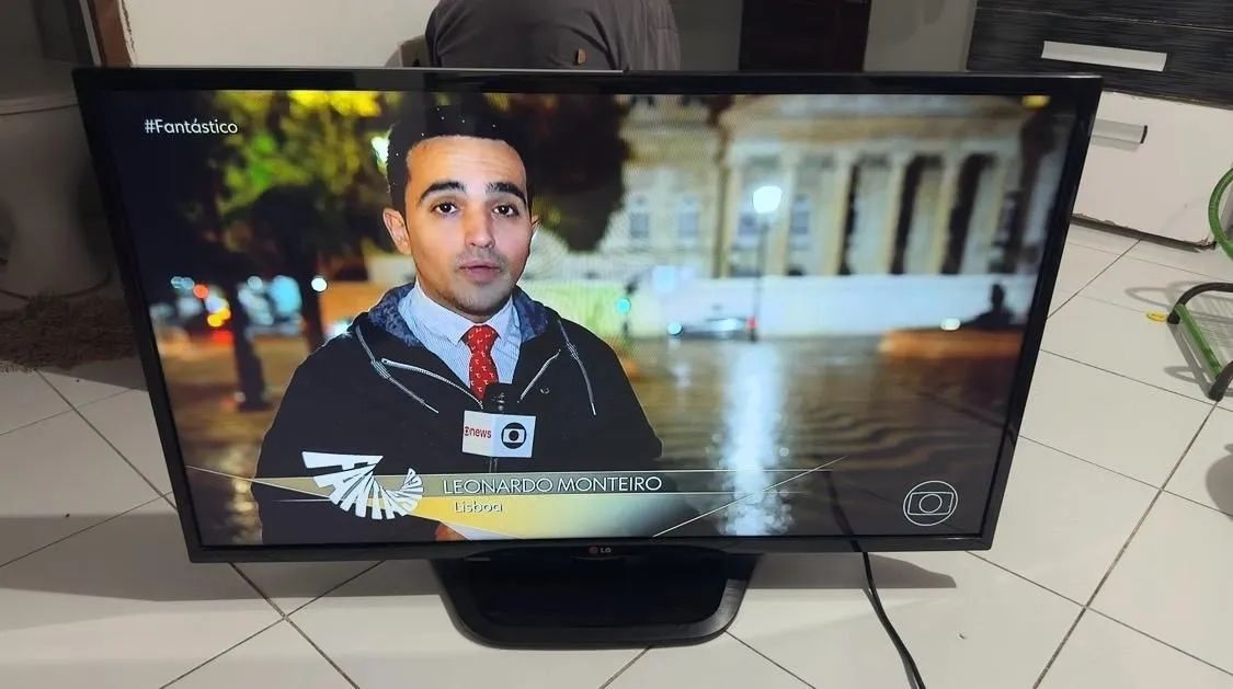 Tv LG 42 smart  - Foto 4
