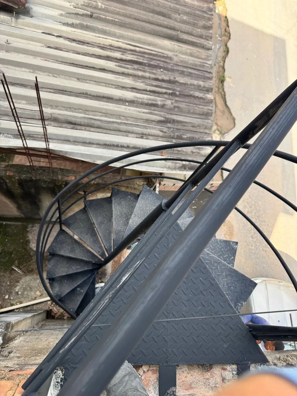 Escadas caracol  - Foto 4