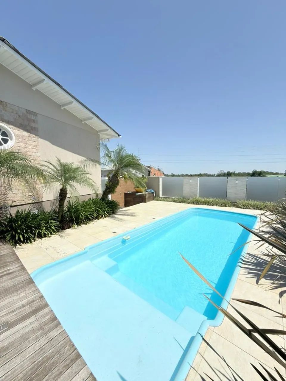 Casa a venda de alvenaria com piscina no Rio Maina em Criciúma - Foto 2