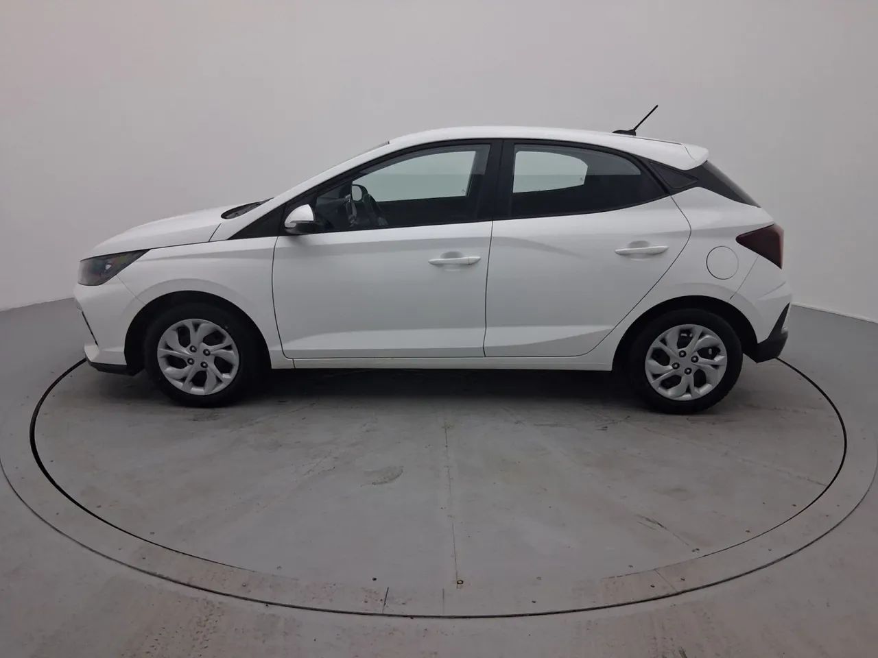 Hyundai HB20 Comfort Plus 1.0 Flex 12V Mec., foto 2 de 18