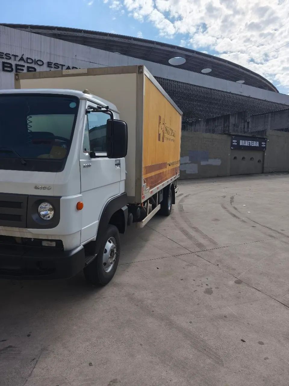Vw 8160 bau isotérmico com ar - Foto 3