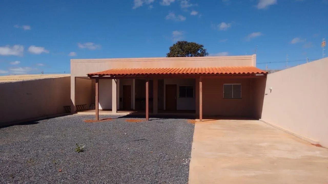 ALUGO CASA/EDÍCULA