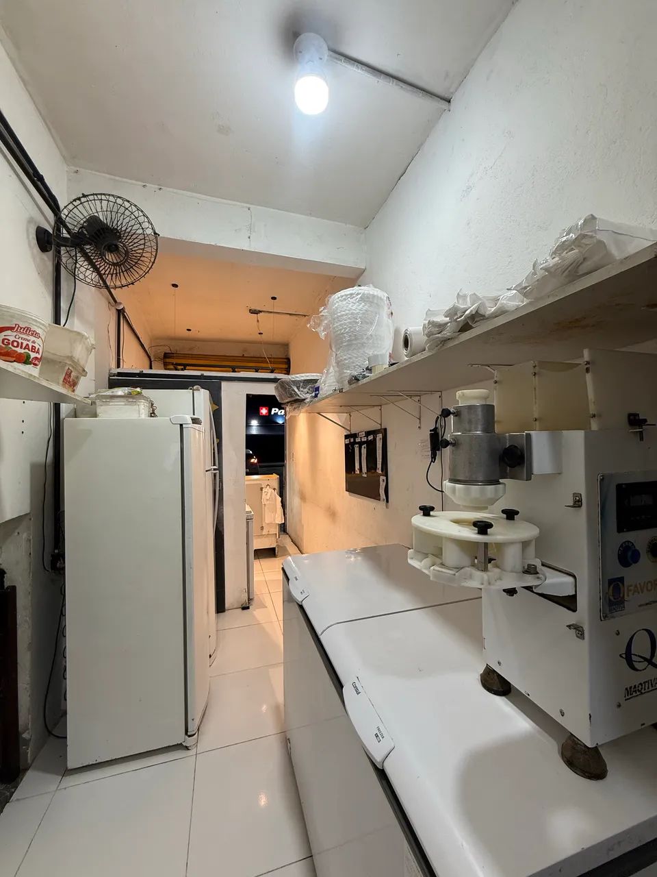 Passo Fábrica de salgados com Equipamentos + Carteira de Clientes - Foto 3