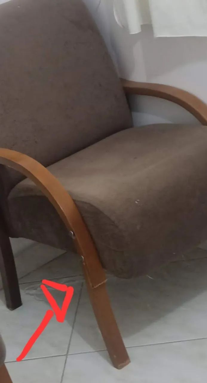 Poltronas (está com os pés quebrado) - Foto 3