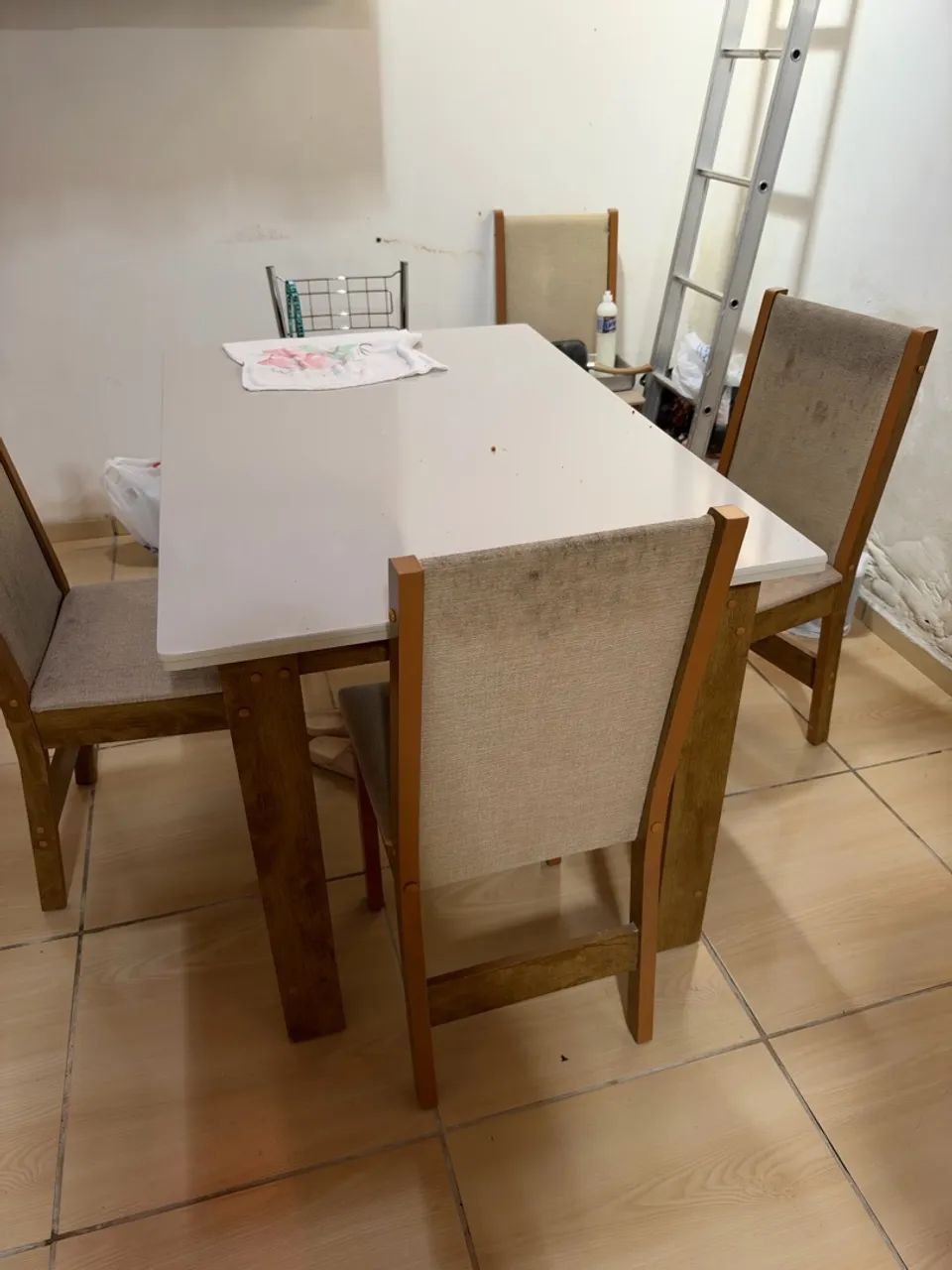 Mesa 4 cadeira 
