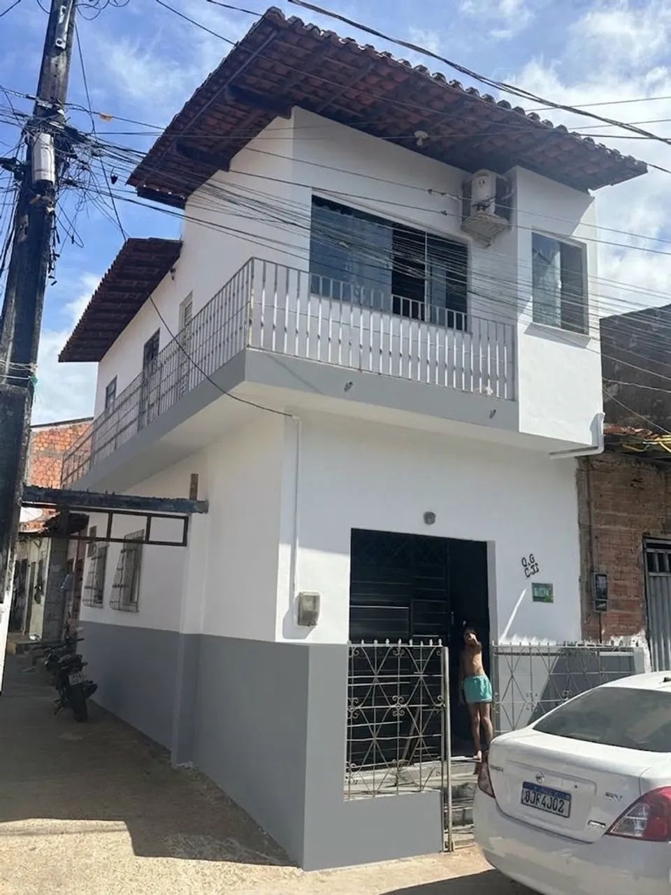 CASA PRÓXIMO AO CENTRO - AREINHA 