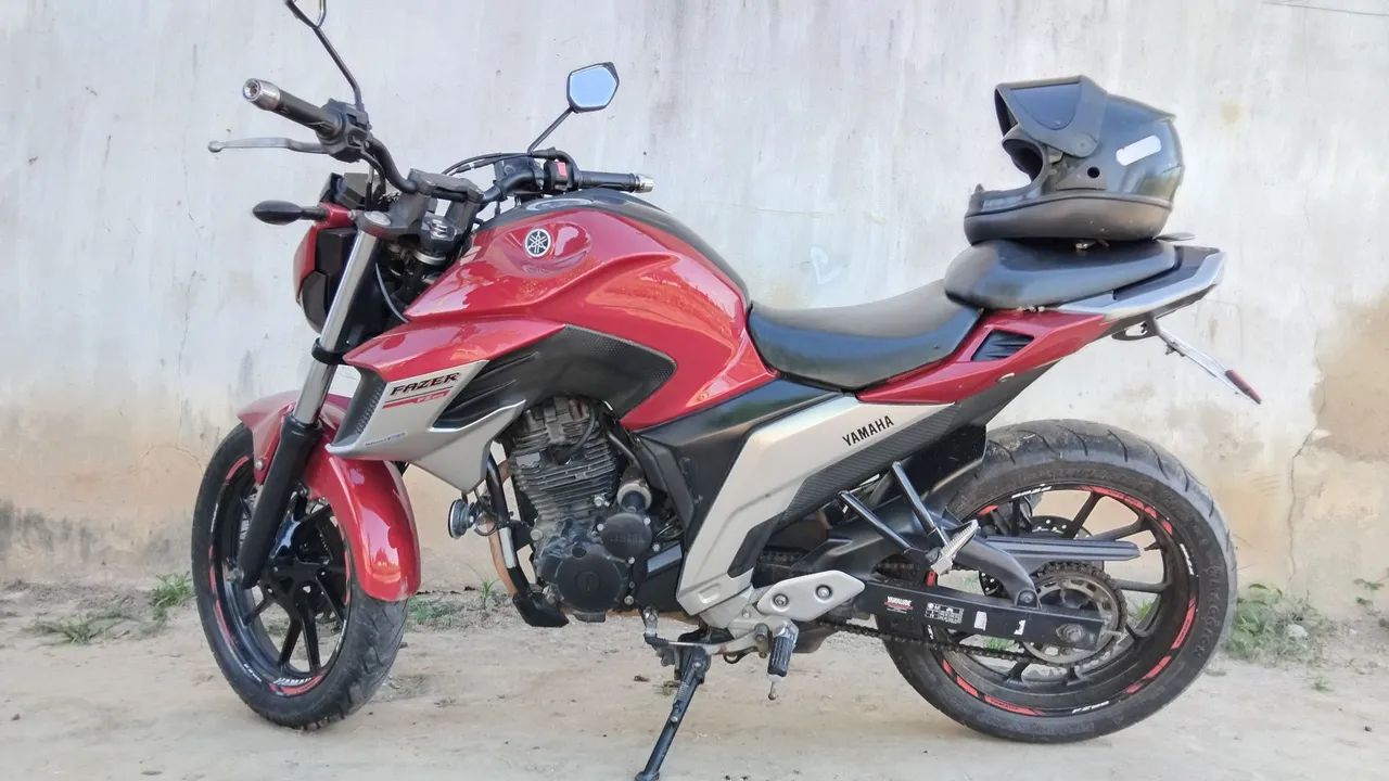 Fz25  - Foto 2
