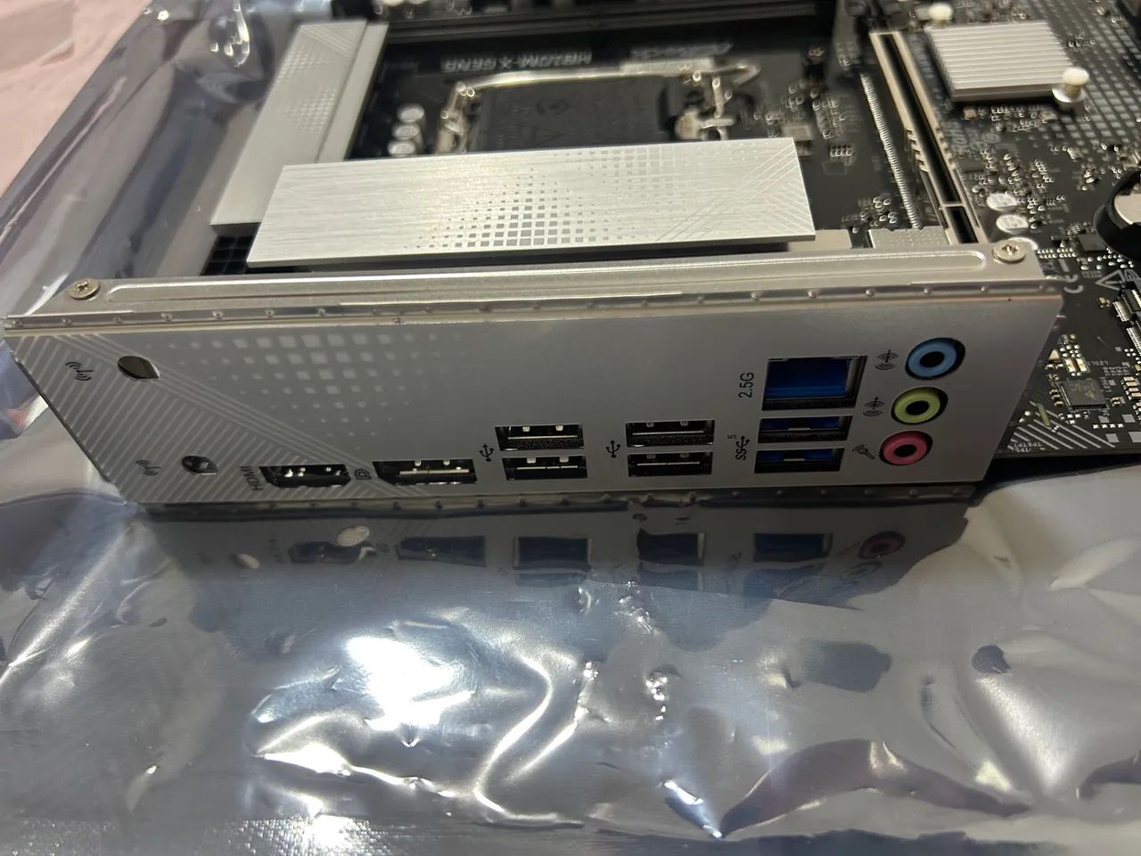 PLACA MÃE ASROCK H810M-X GEN5 - Foto 3