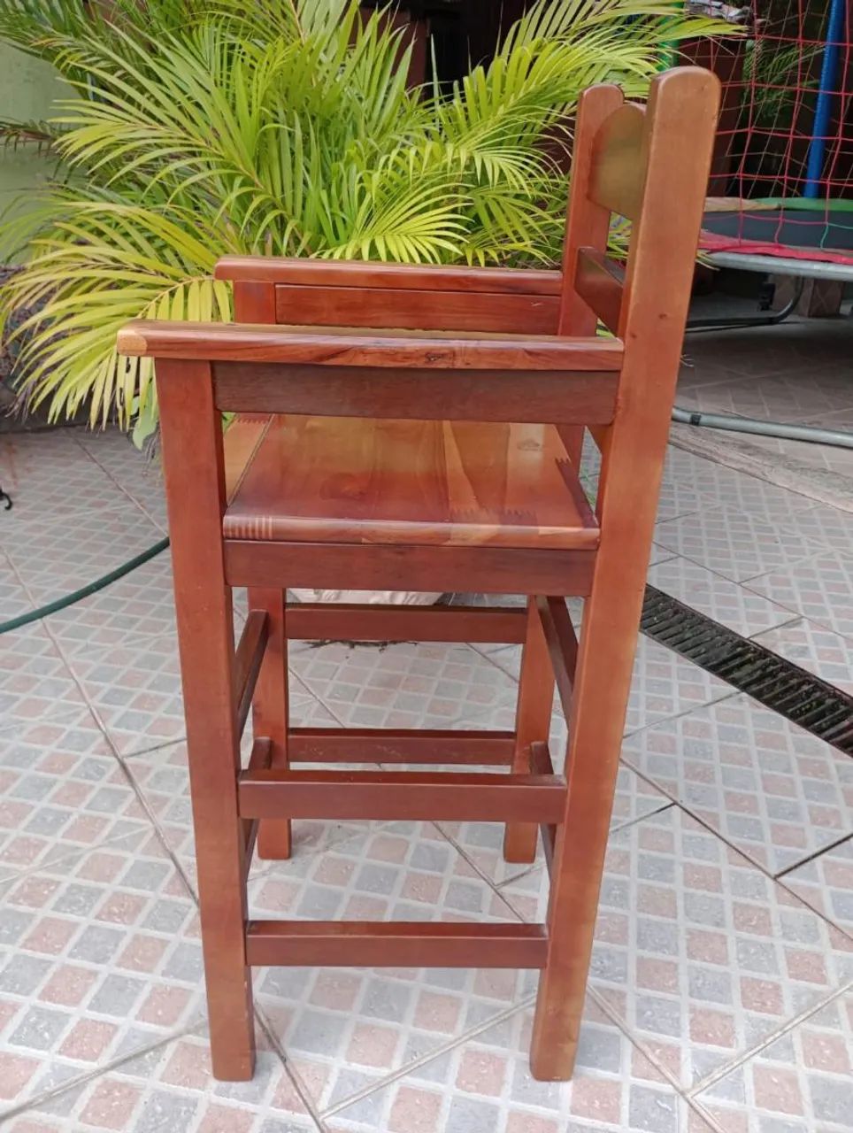 Cadeirinha de madeira alta para restaurante - Foto 2