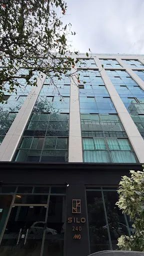 VENDE-SE SILO 240 PERSONALIZADO - 56m² (STUDIO COM ÁREA DE SERVIÇO E VARANDA COZINHA INTEG - Foto 2