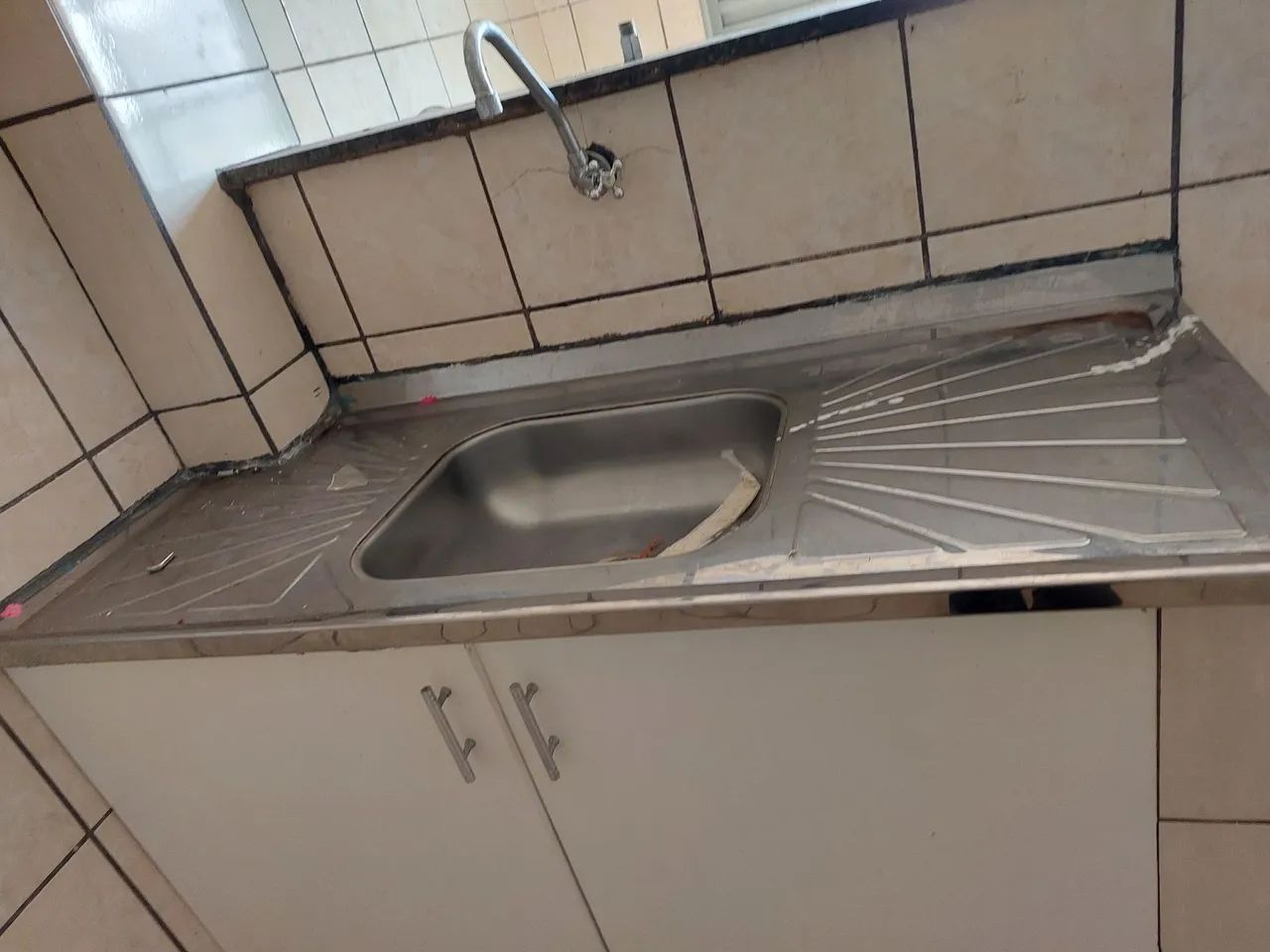 Aluga se AP qnl 9 conjunto D lote 7/9 edifício Manoel Santiago  - Foto 4