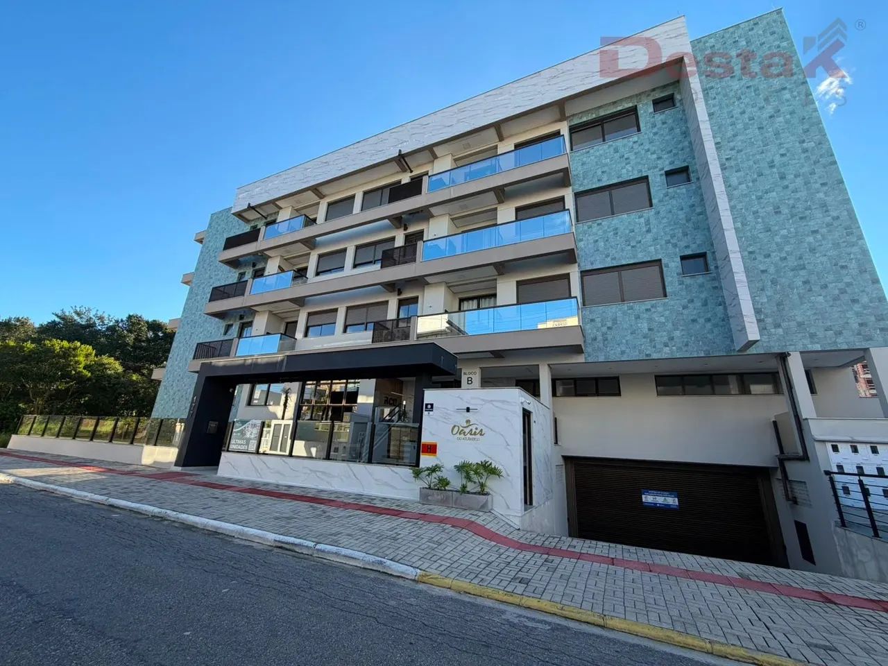 Apartamento na Praia de Palmas - Governador Celso Ramos, SC