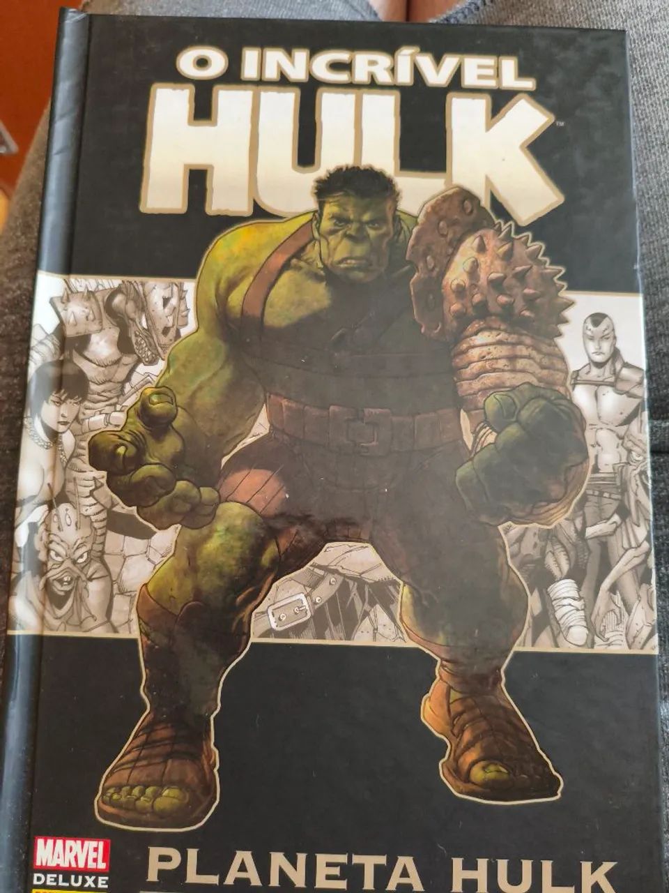Planeta Hulk Marvel deluxe 