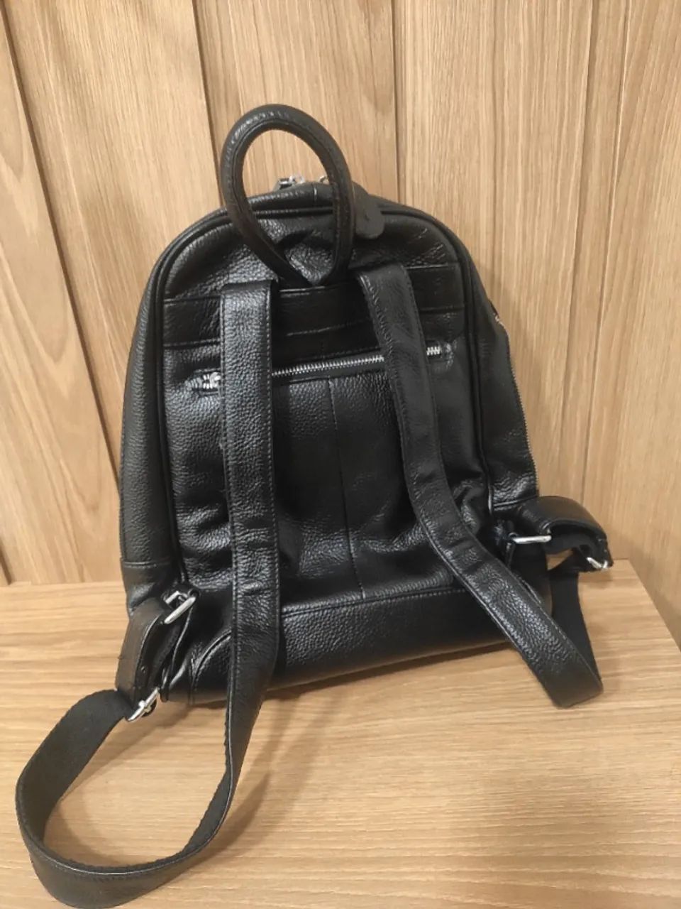 Mochila pequena de couro  - Foto 2