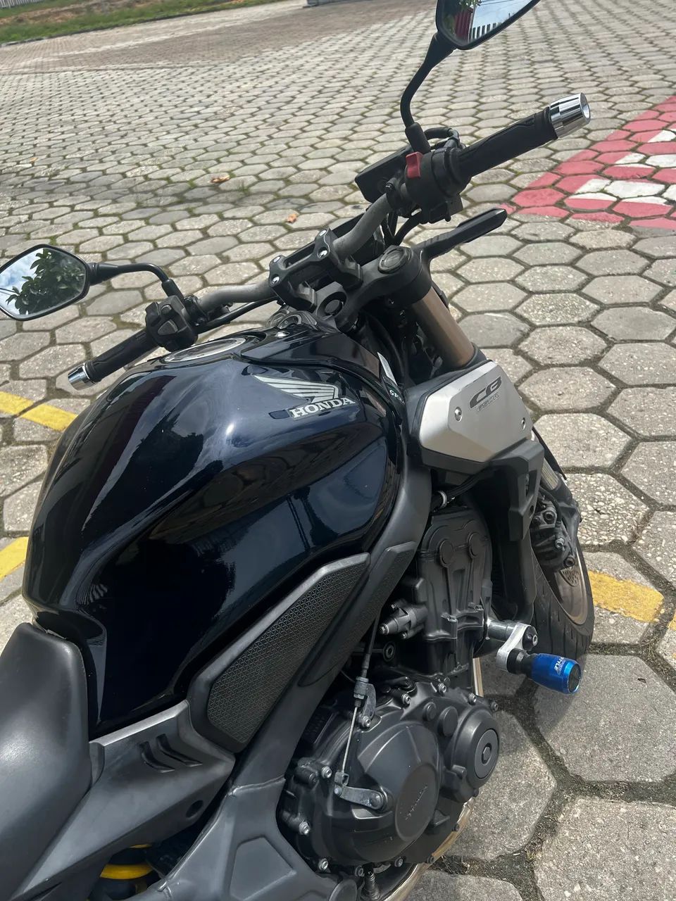 CB650R - Foto 5