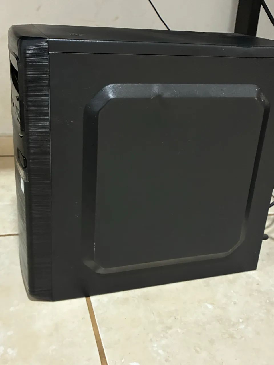 PC Desktop Intel i5 + 8GB RAM + GeForce GT 710 + 1TB - Foto 2