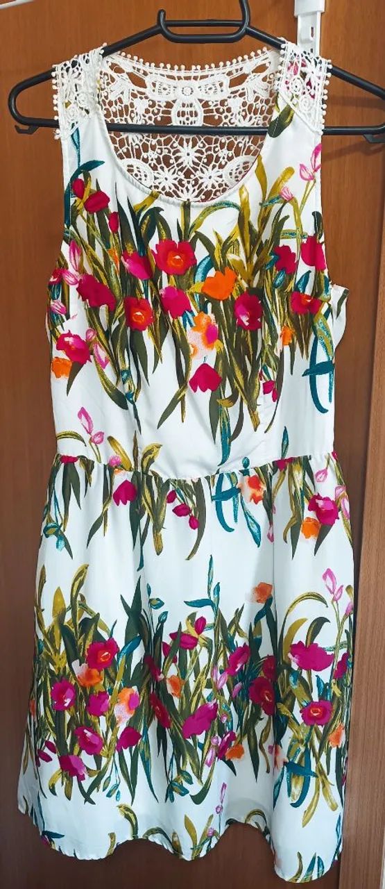 Vestidos - Tamanho 36  - Foto 4
