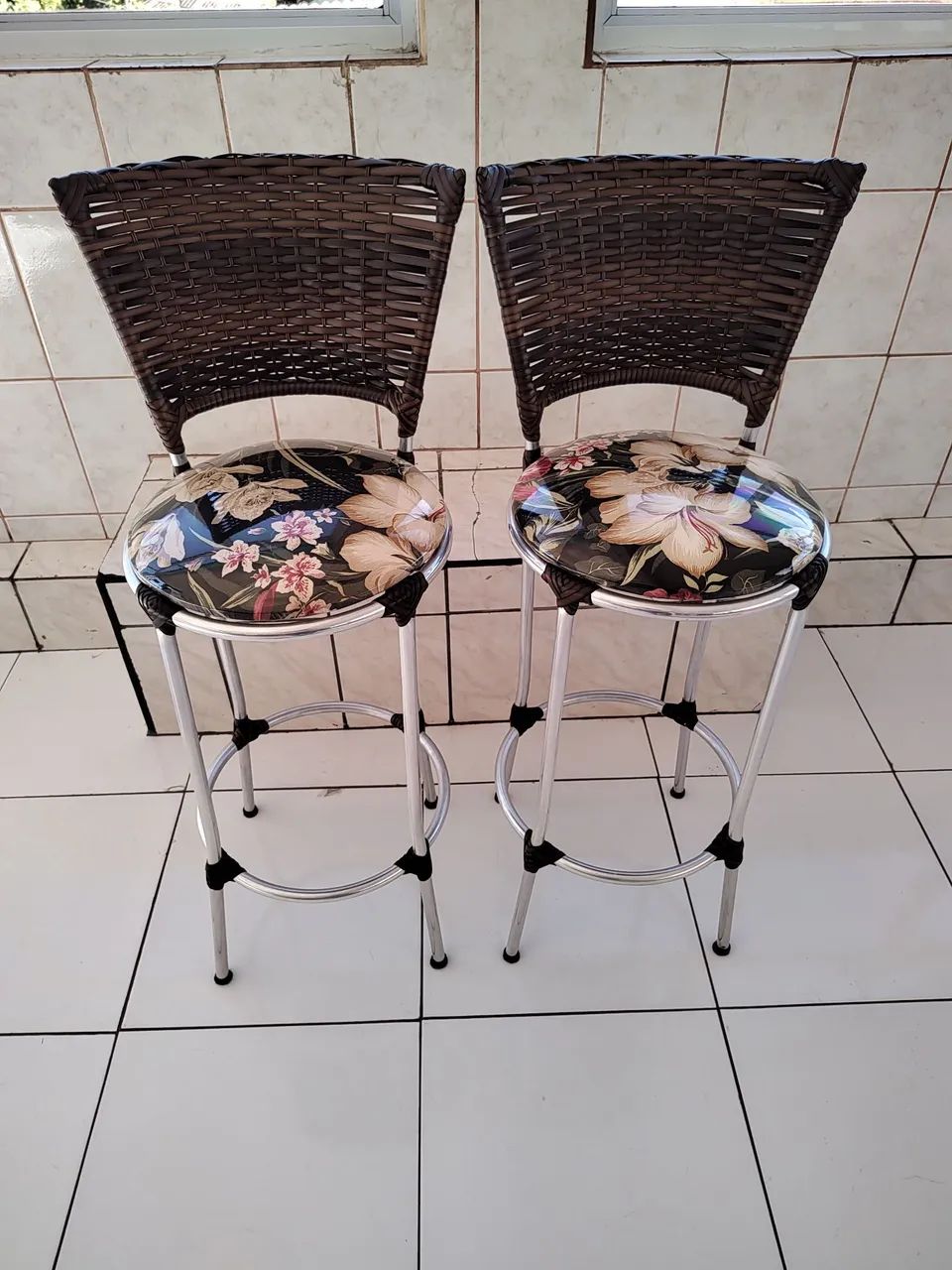 Banqueta Nova De Luxo 