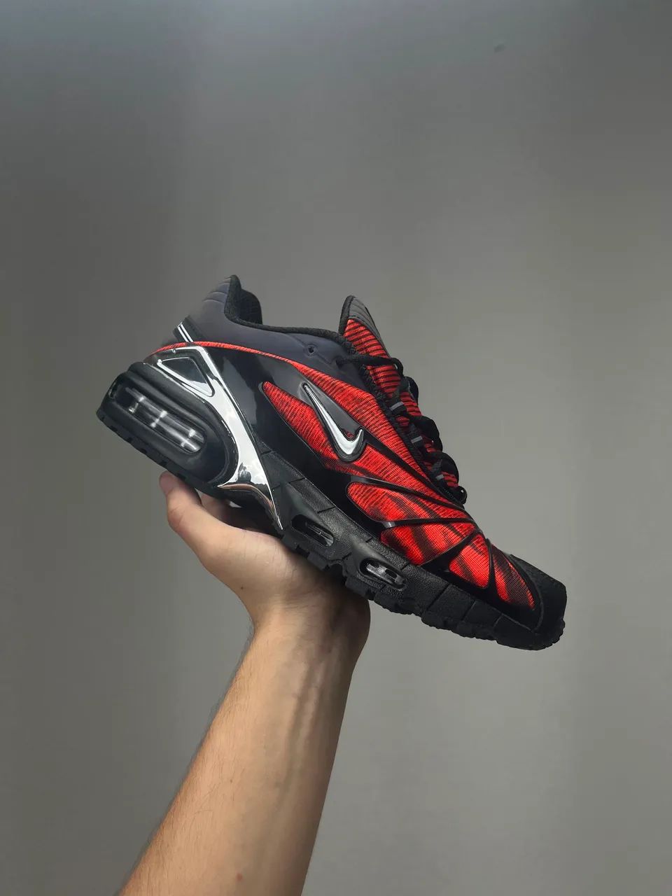 Tênis Nike x Skepta air Max Tailwind V 