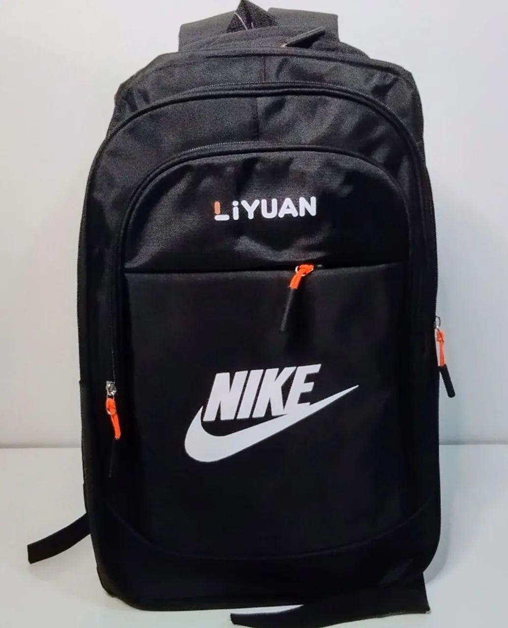 Mochila de nylon