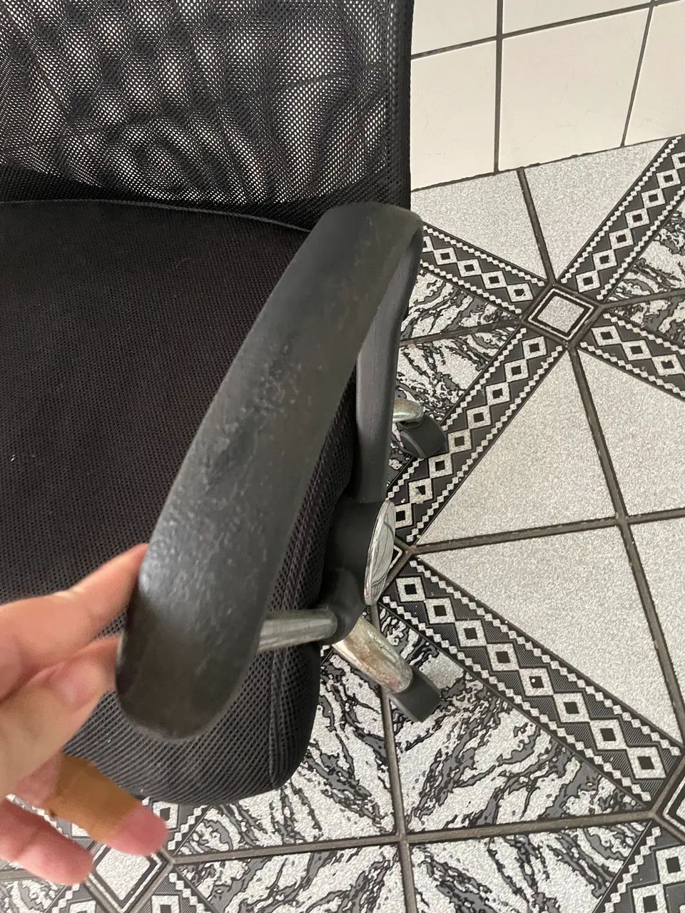 Cadeira de Escritório DOAÇÃO - Foto 5