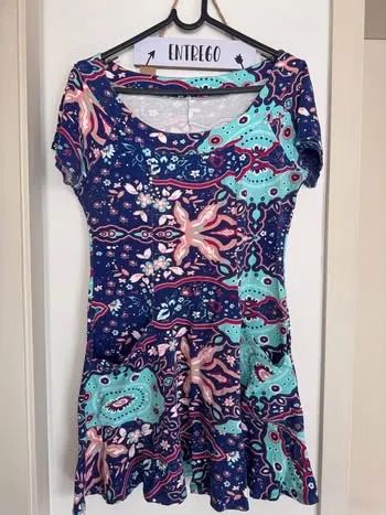 Desapego: Vestido Estampado com Bolsos (Tam P) - Foto 2