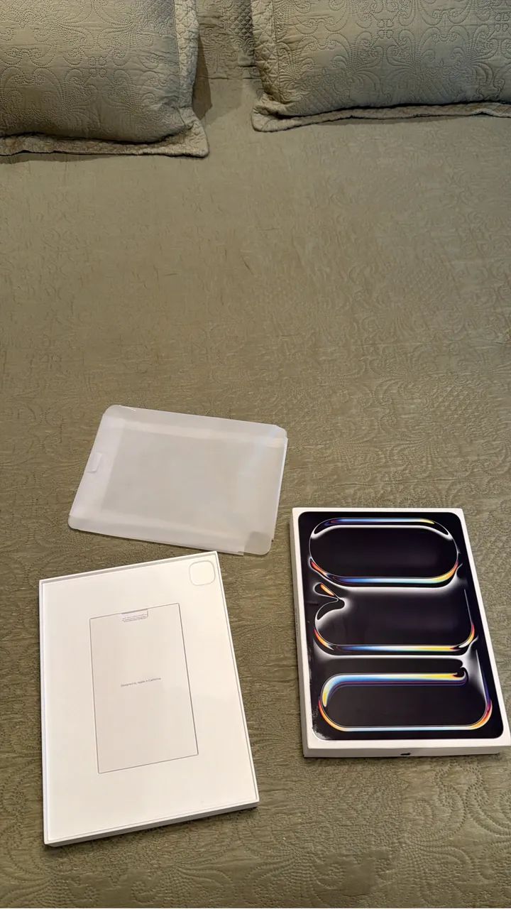iPad Pro 13 polegadas M4 + Apple Pencil Pro Original | Caixa e Acessórios Originais - Foto 2