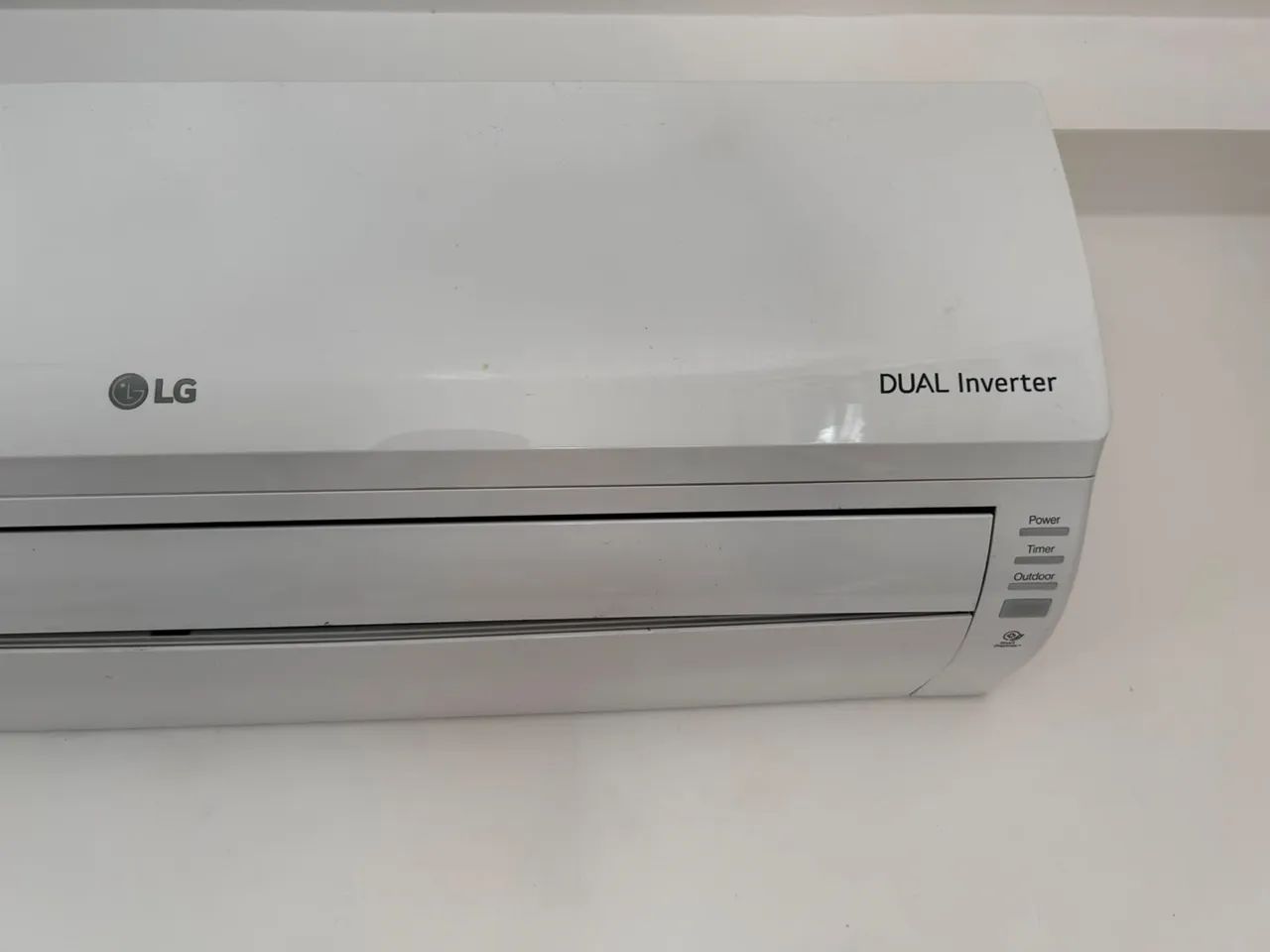 Ar Condicionado LG Dual Inverte - Foto 4