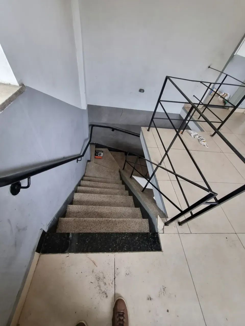 Prédio Comercial AV Carlos Lacerda - Foto 3