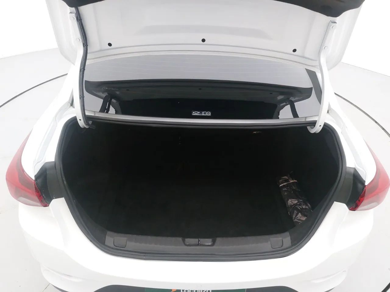 Chevrolet Onix Sedan Plus Premier 1.0 12V TB Flex Aut. 4P, foto 9 de 18