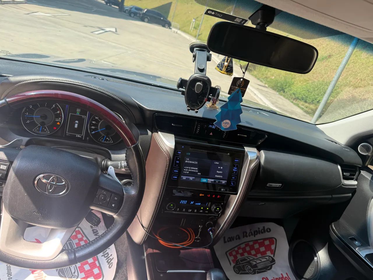 Toyota Hilux SW4 SRV 4X2 2.7 Flex 16V Aut. 2018 - Foto 10