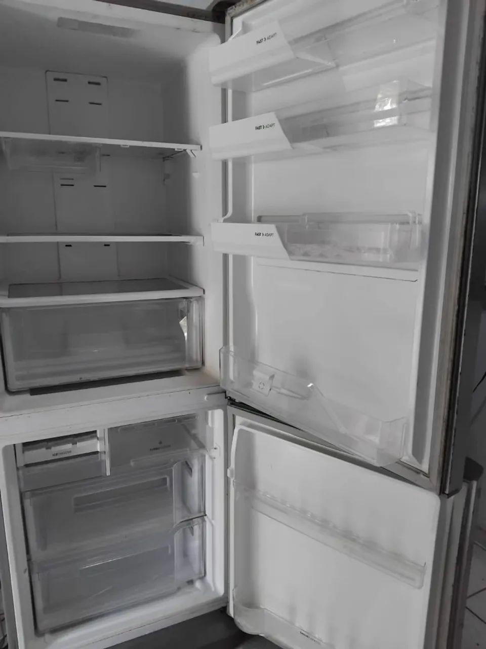 Geladeira com defeito - Foto 3