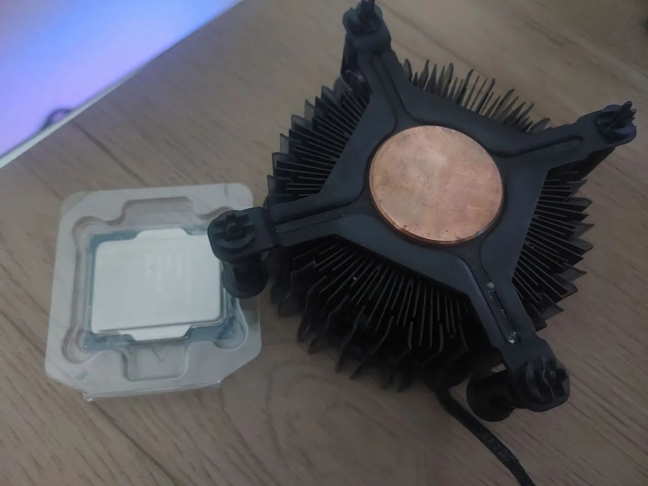 processador i3 12100F + cooler - Foto 4