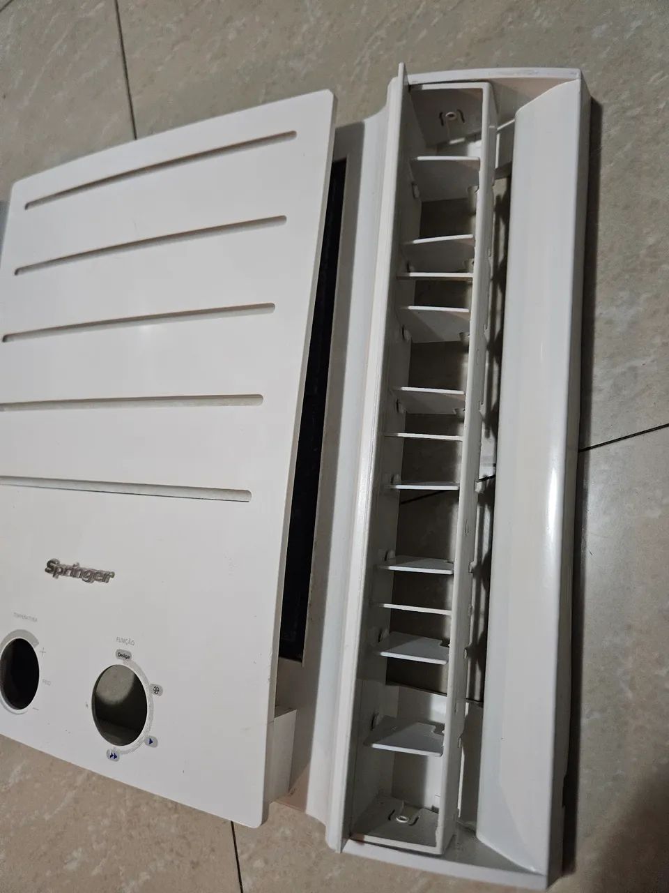 Frente de Ar condicionado Springer