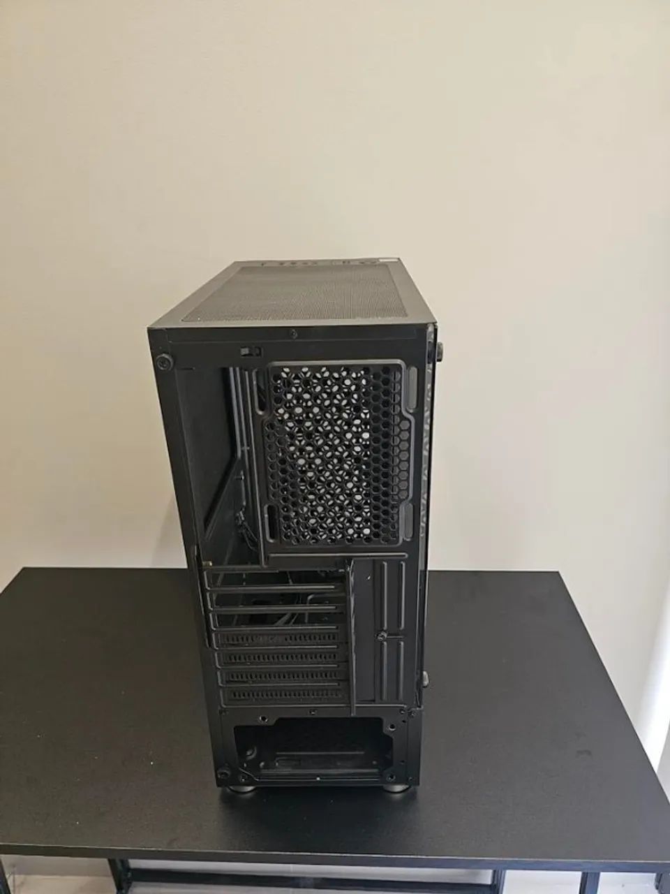 Gabinete Torre Rise Mode