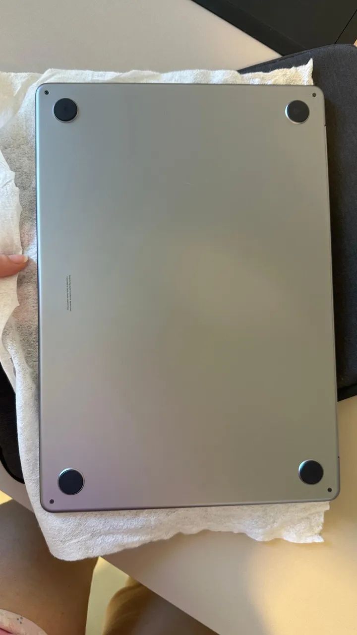 MacBook Air 15? M2 novo - 8GB / 256GB - US  - Foto 6