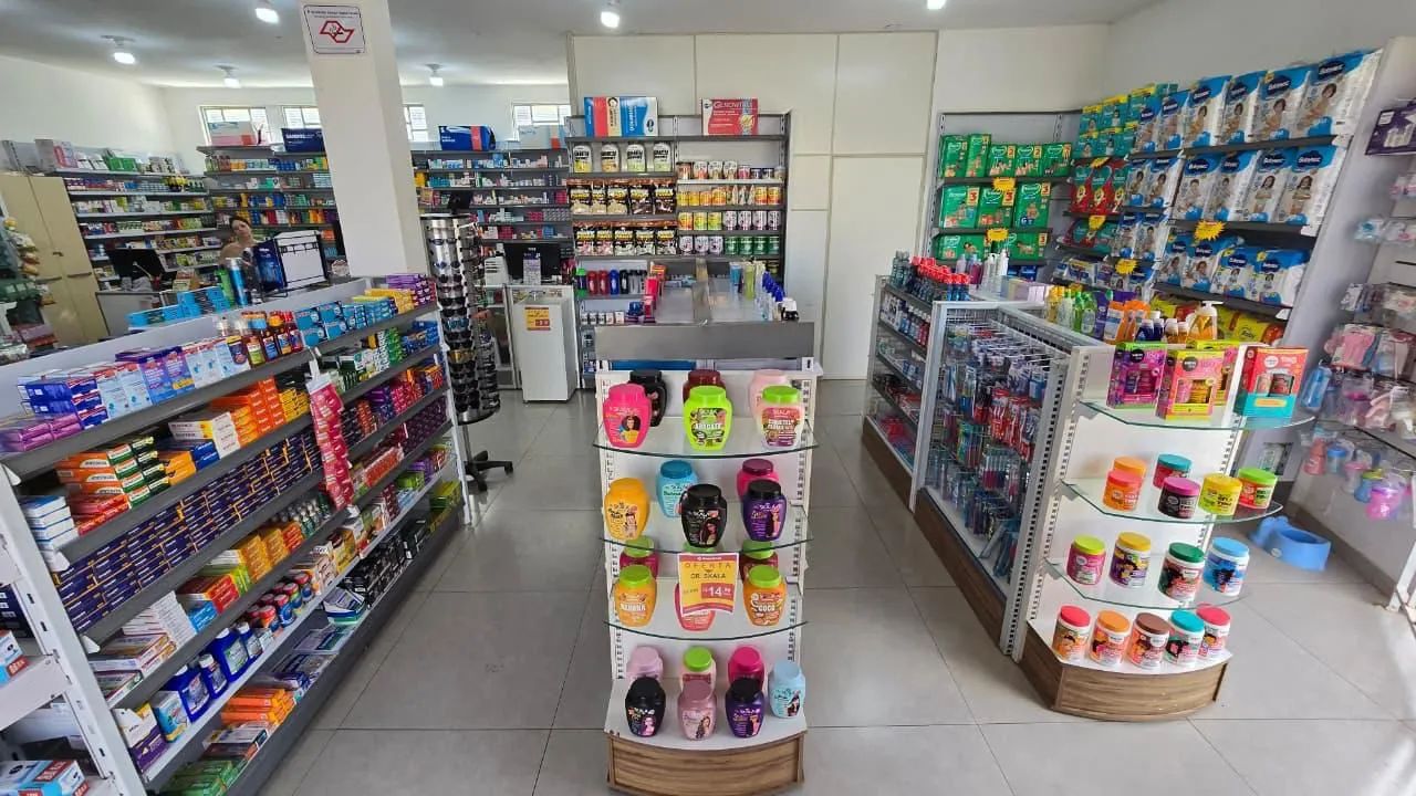 Montagem  drogaria  ou perfumaria  - Foto 2
