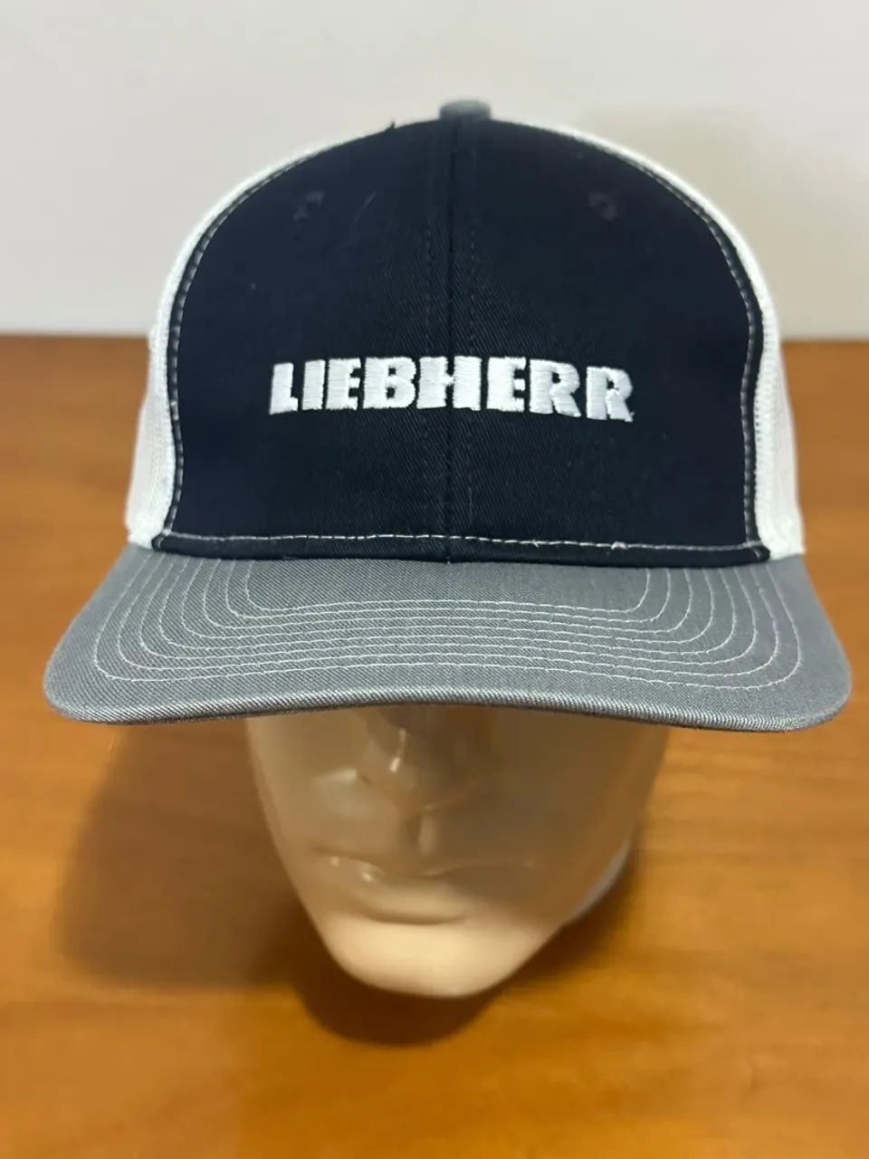 Boné liebherr trucker  - Foto 4