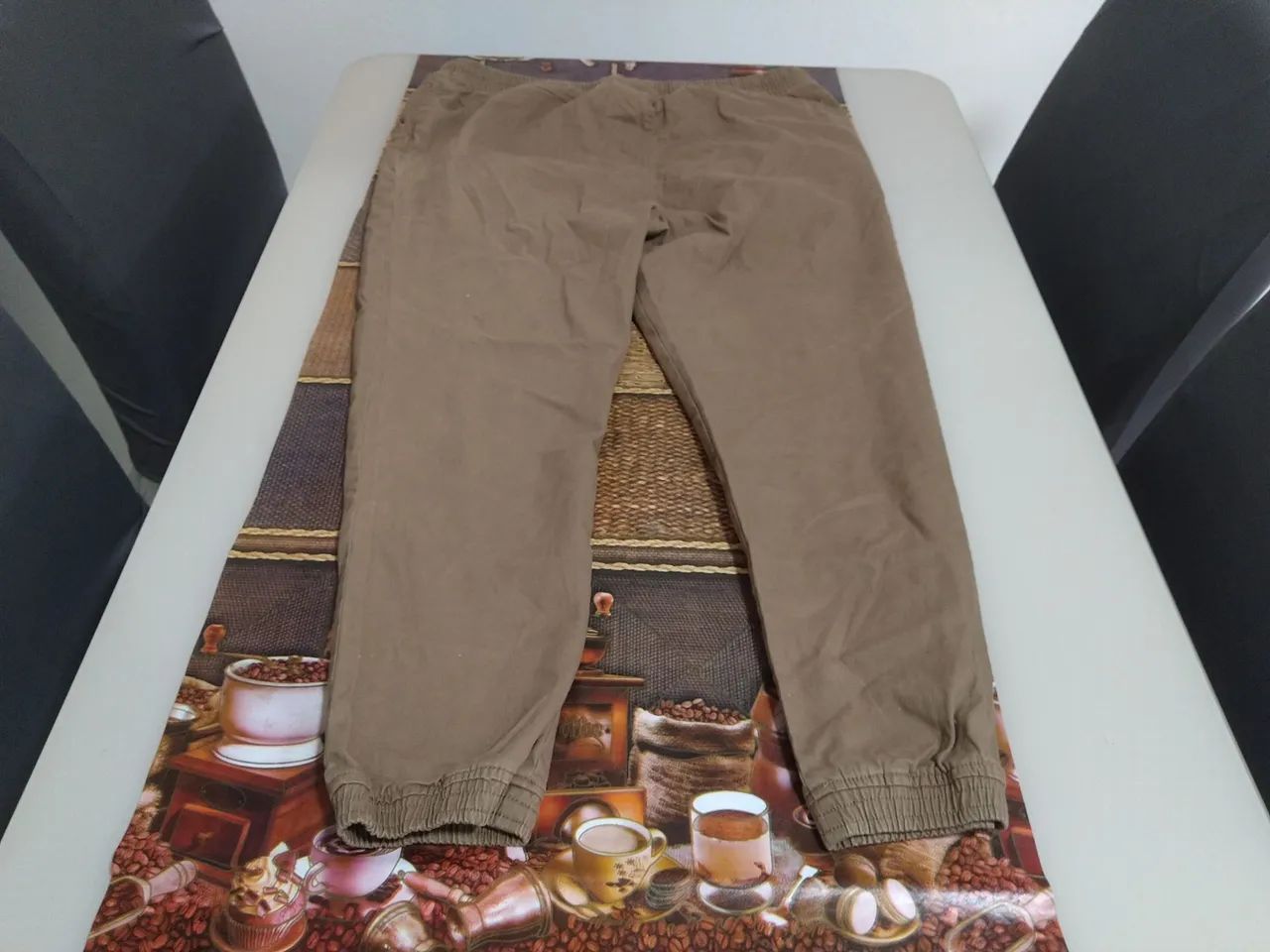 Calça Jogger Masculina Bege Com Elástico Conservada