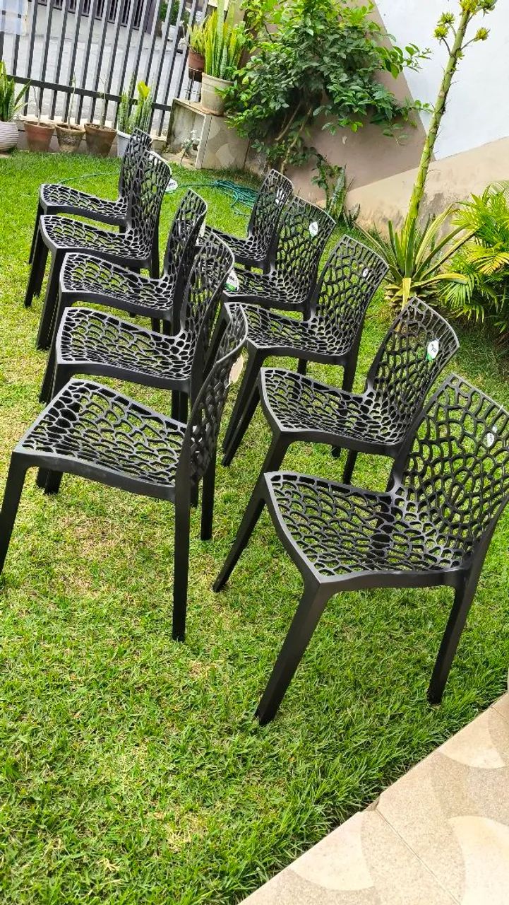 Cadeiras de plásticos novas  - Foto 5